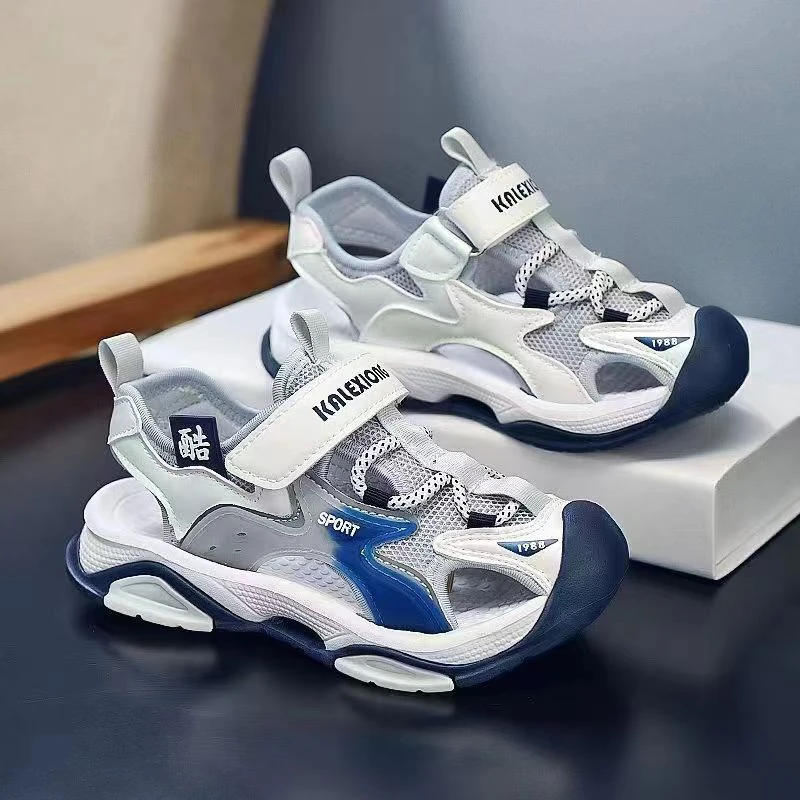 金雕猎狼夏季新款童鞋防滑休闲包头凉鞋防撞沙滩鞋男童凉鞋707