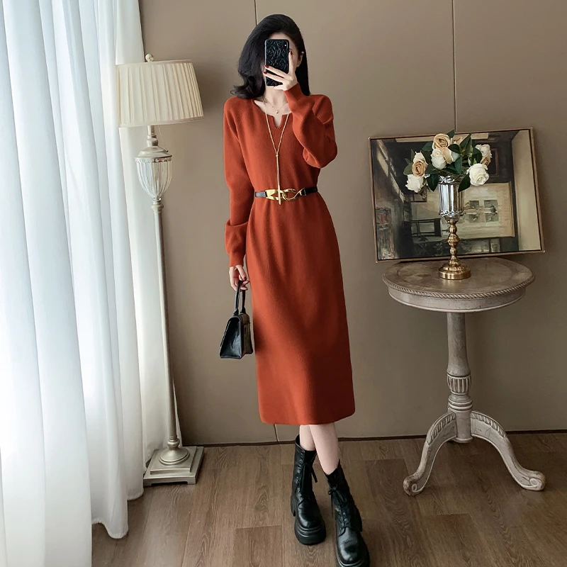 法式针织连衣裙女秋冬2024新款显瘦减龄气质内搭打底高级感裙子