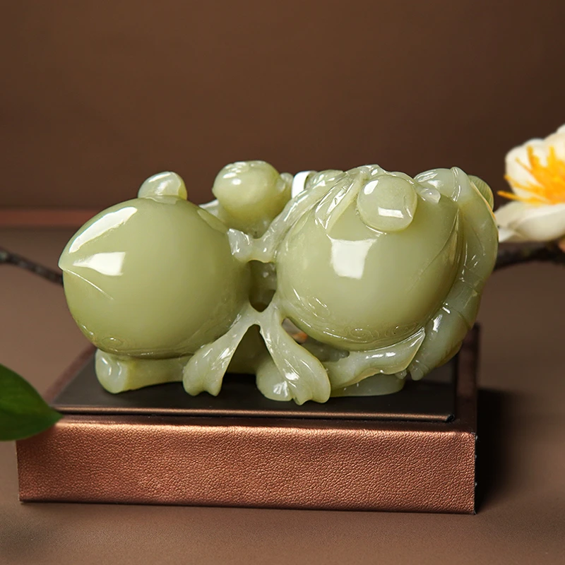 天然和田玉青黄口 童子献寿摆件 大师亲工 00197