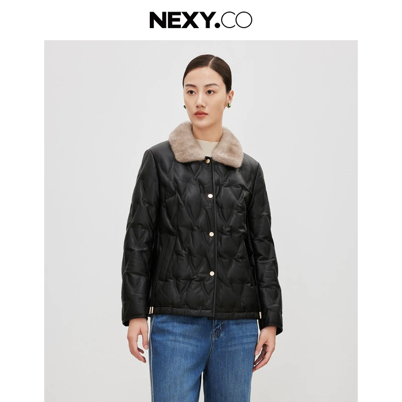 NEXY.CO/奈蔻皮羽绒外套XP00227W0