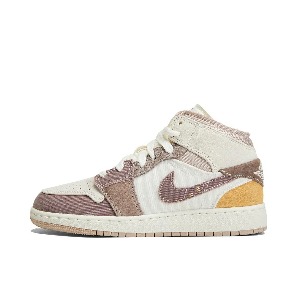 nike耐克2023年新款男大童AIR JORDAN 1 (GS)篮球鞋DZ4466-102