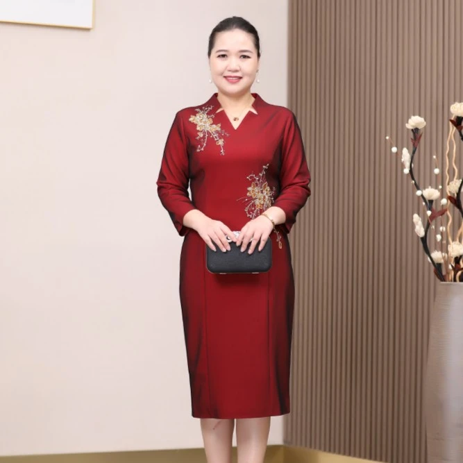 气质喜婆婆婚宴装裙子洋气大码红色喜妈妈礼服妈妈装旗袍款连衣裙