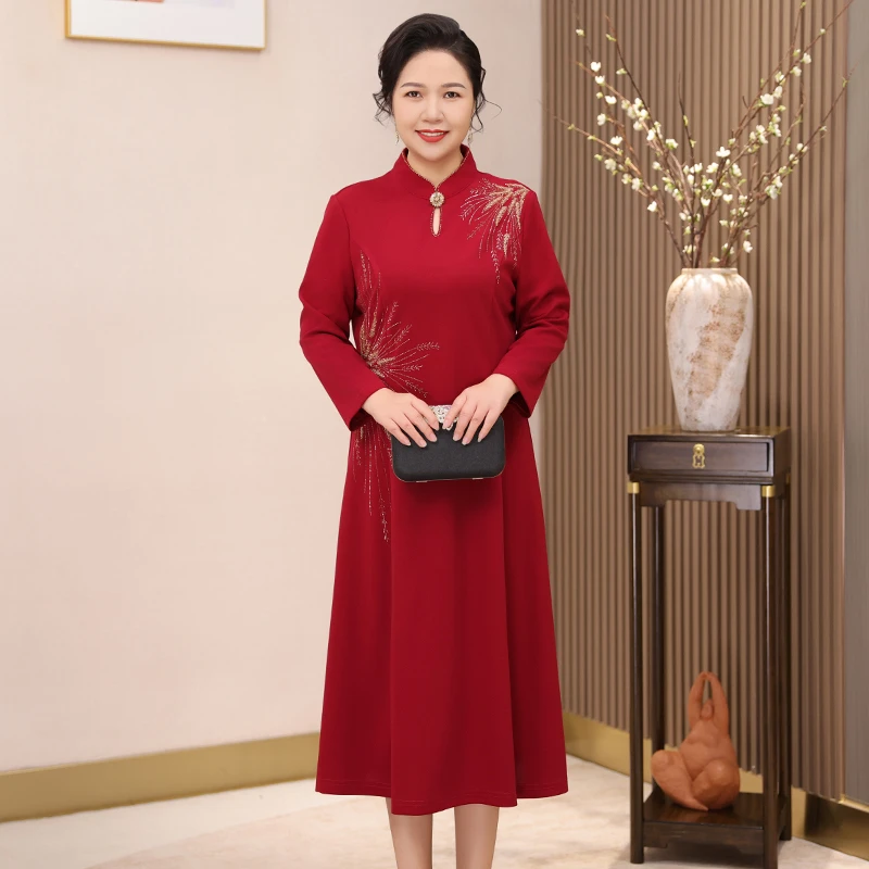 气质妈妈婚宴礼服裙新款旗袍红色改良连衣裙结婚喜婆婆高端喜服