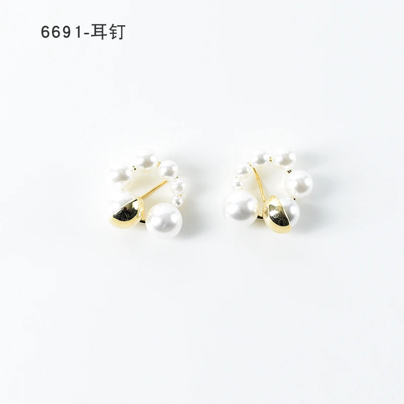 铜合金耳饰 镶嵌个性气质耳环小众设计高级感耳钉耳饰～6691