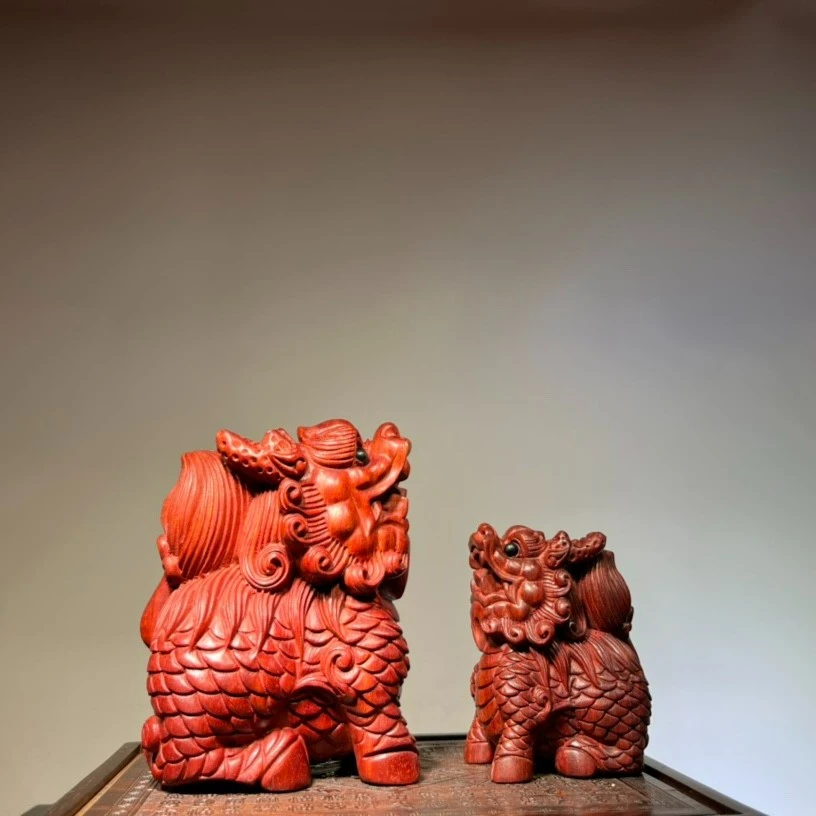 檀木麒麟木作小摆件，大小规格下单，红木把玩木雕雕刻工艺品茶宠
