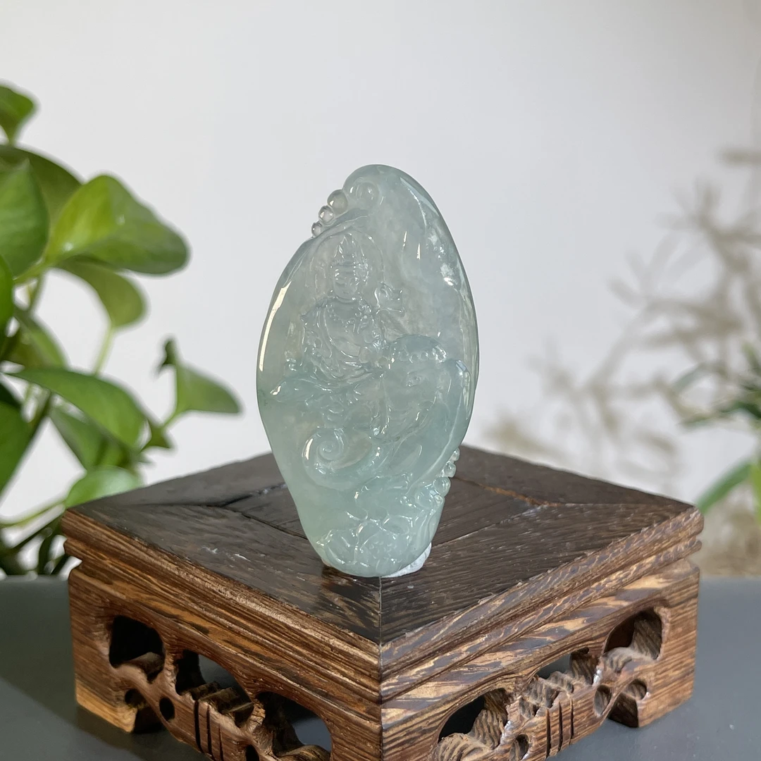 JCA07-190  天然缅甸A货翡翠     普贤