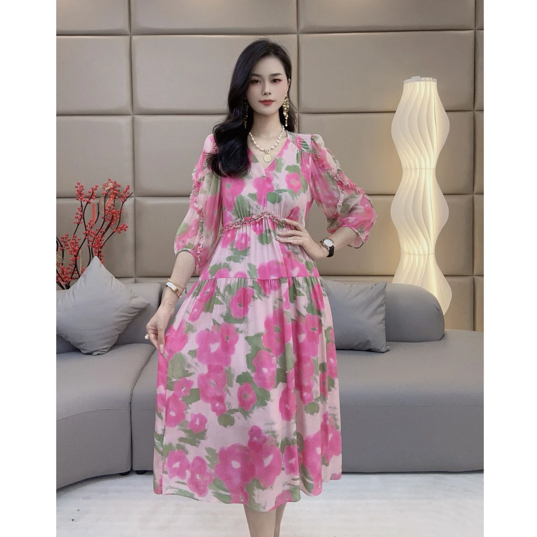 玫红色法式V领收腰印花碎花显瘦减龄气质女士真丝连衣裙 90322