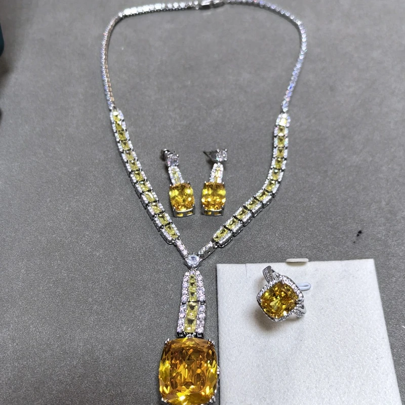 【洁白无瑕 光彩照人】套装 GDJ1560