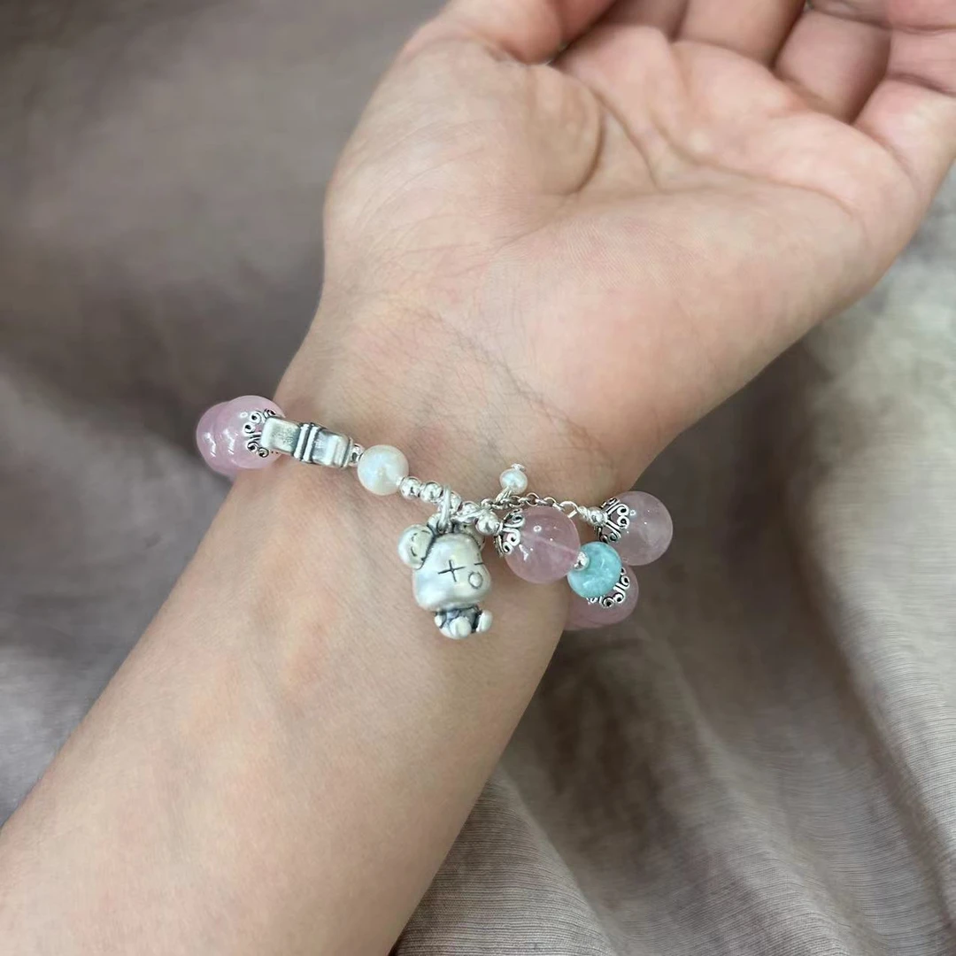 足银亚克力手链 芙蓉桃桃 蝴蝶小熊坠 手串 卡10mm左右