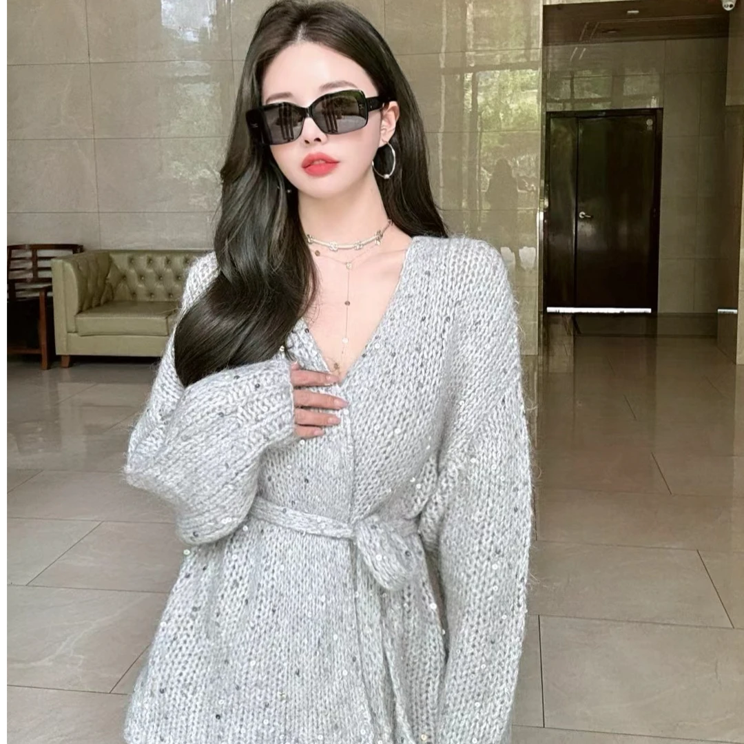 福利1.8号高端气质亮片气质灰版带毛衣外套 （现货） 时尚针织设计