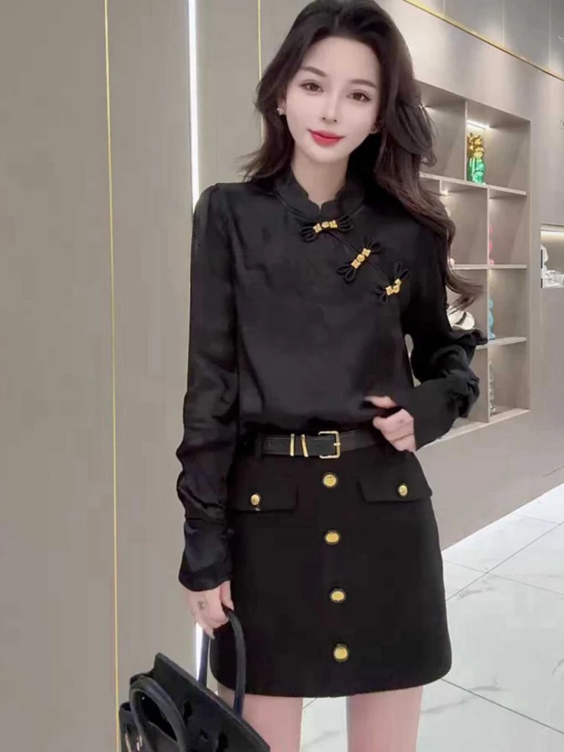 盘扣立领黑色衬衫2024春款大码女装胖mm别致小众新中式轻国风上衣
