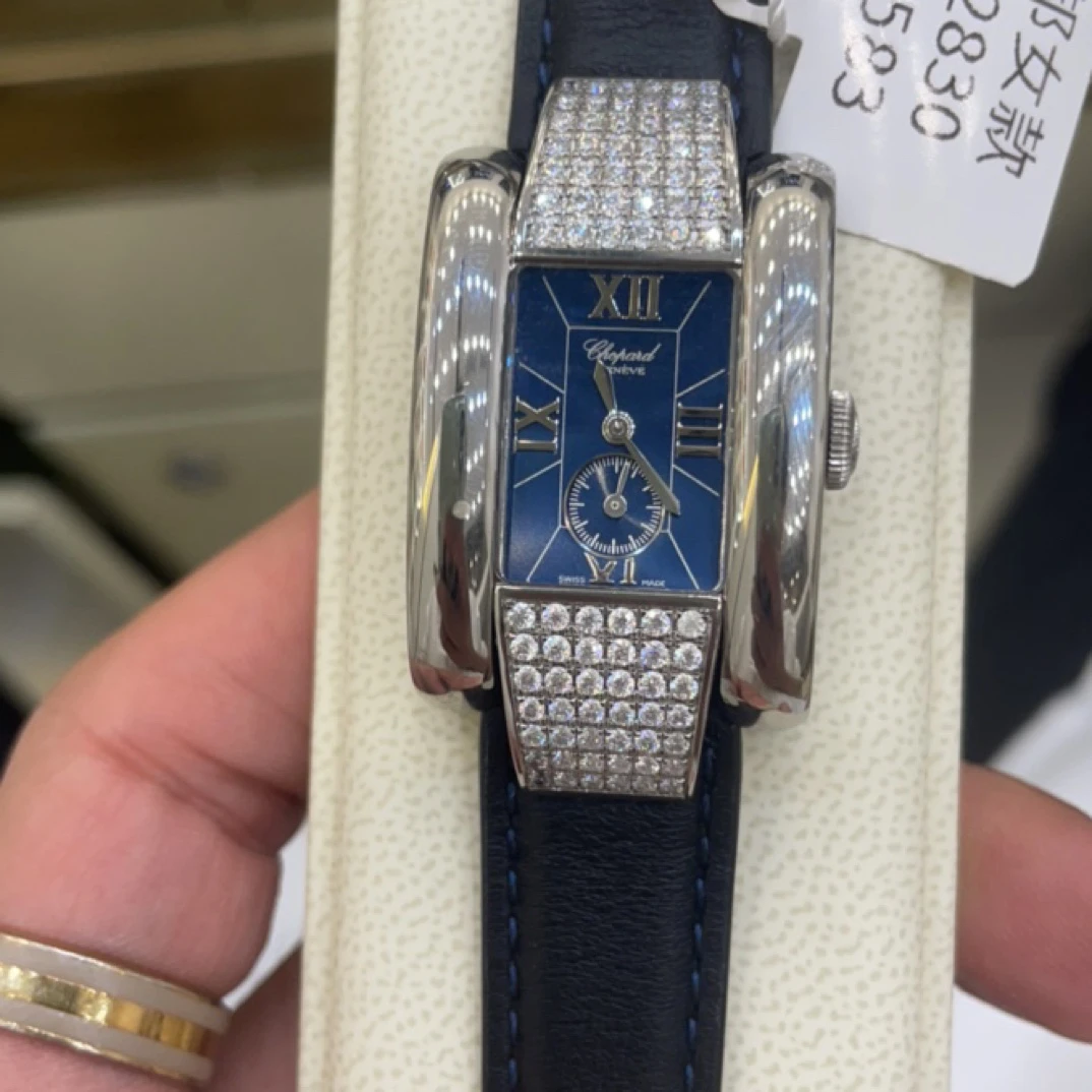95新 Chopard/萧邦 萧邦女款后镶钻/石英手表/优雅名表
