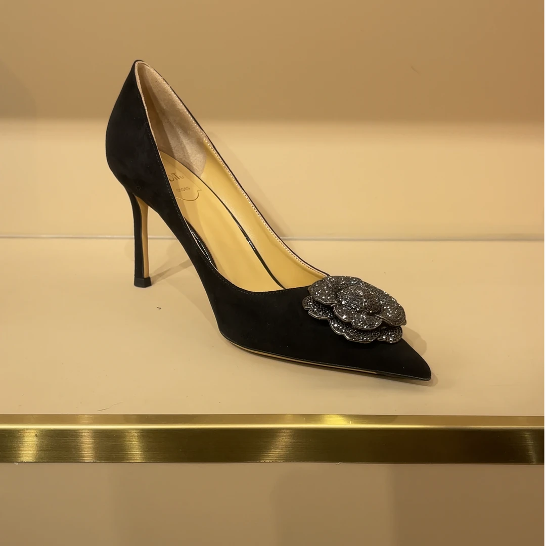 【米蒂图】高跟鞋女2025年洋气新款百搭气质尖头小众细跟女鞋