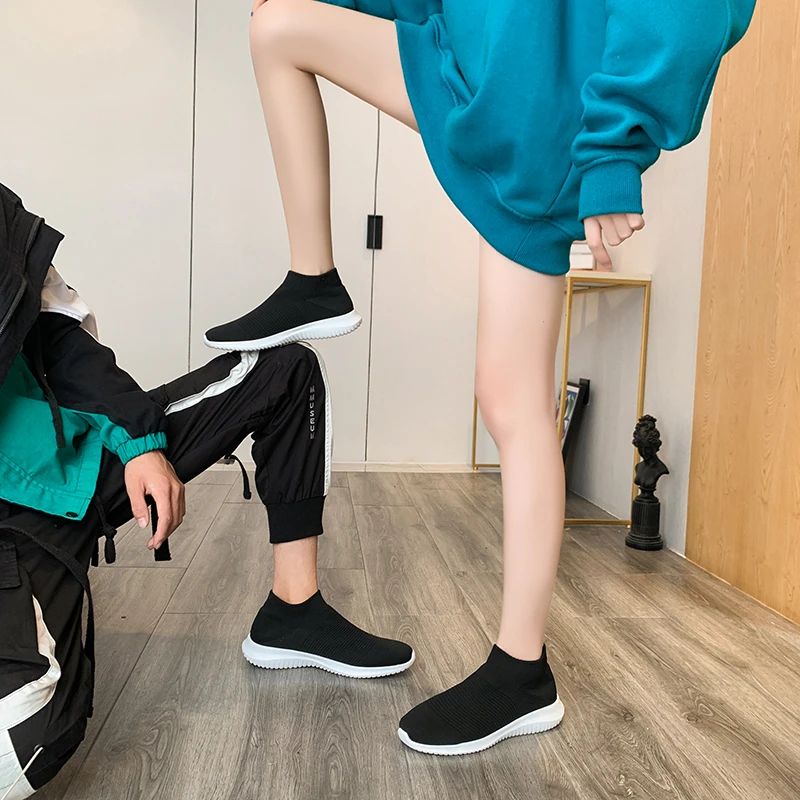 秋冬加薄绒款透气简约防滑一脚蹬袜子鞋亲子时尚休闲百搭运动鞋