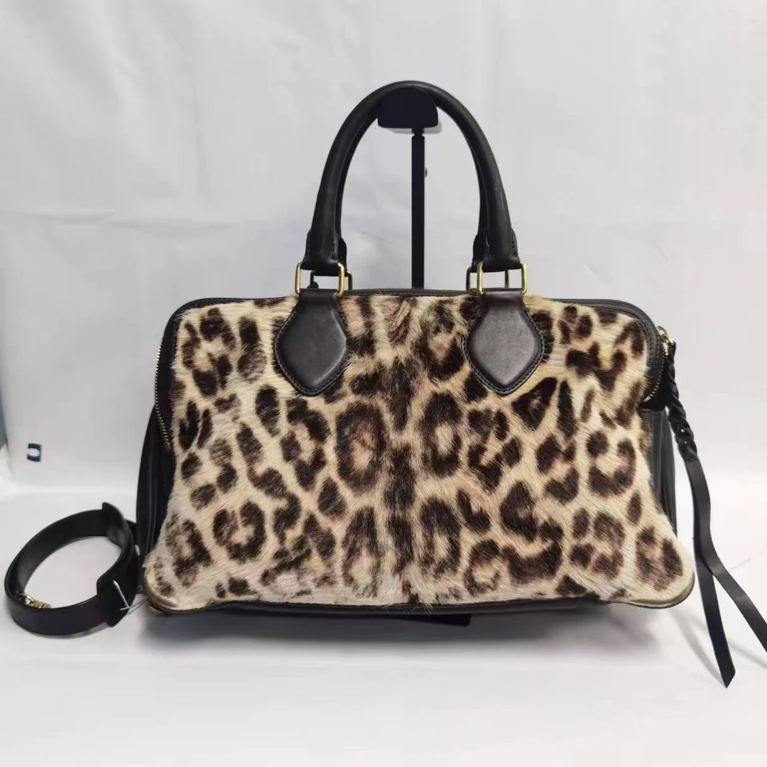 95新 Celine/思琳 安洁利田哥手提包/M123008