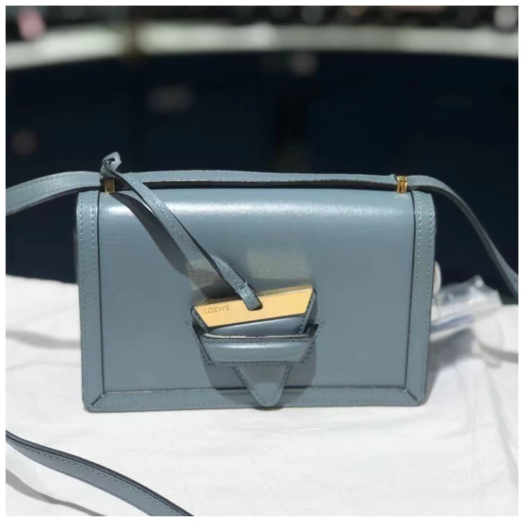 95新 LOEWE/罗意威 安洁利严选单肩斜挎包/BK0095973