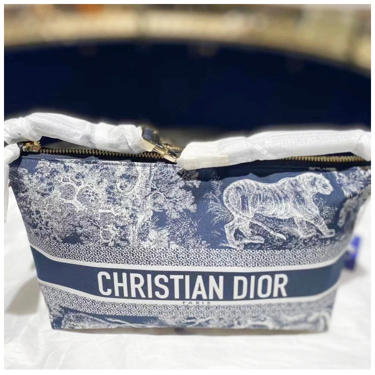 95新 DIOR/迪奥 安洁利田哥手提包/BK0124067