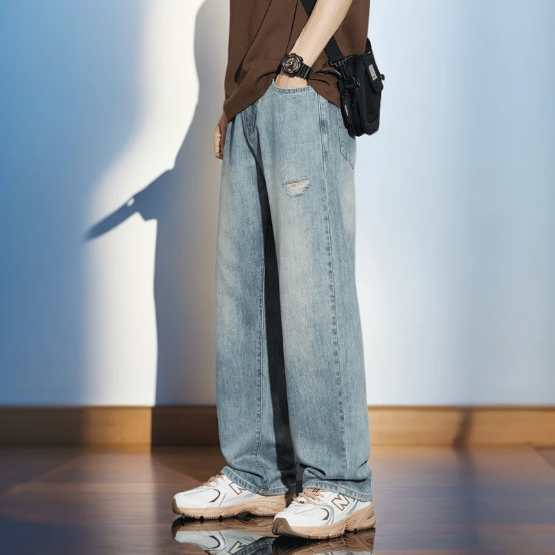 浅色破洞牛仔裤男士2025春夏季宽松直筒潮流中腰港风休闲阔腿长裤