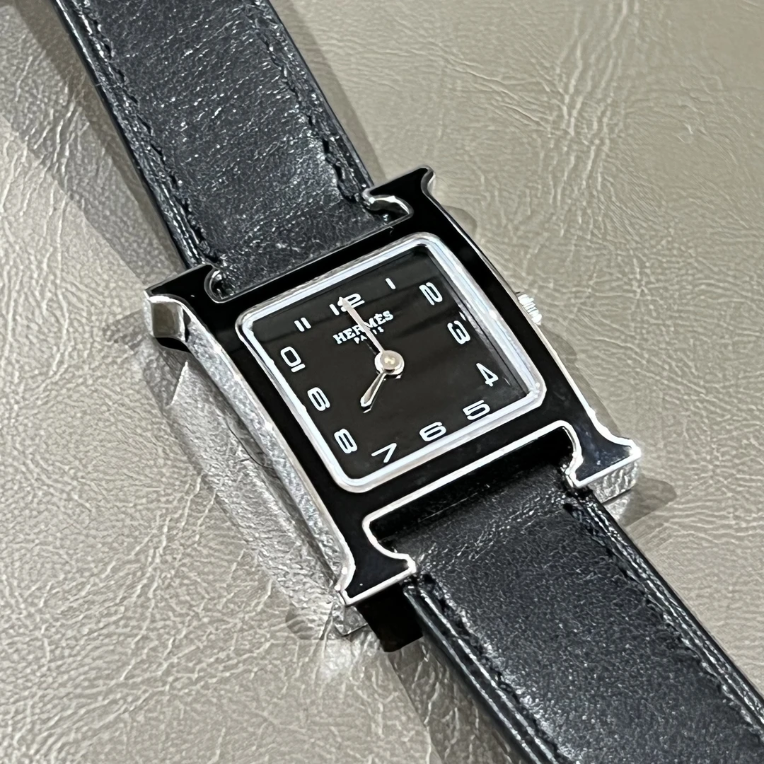 99新  Hermes 黑色 H手表