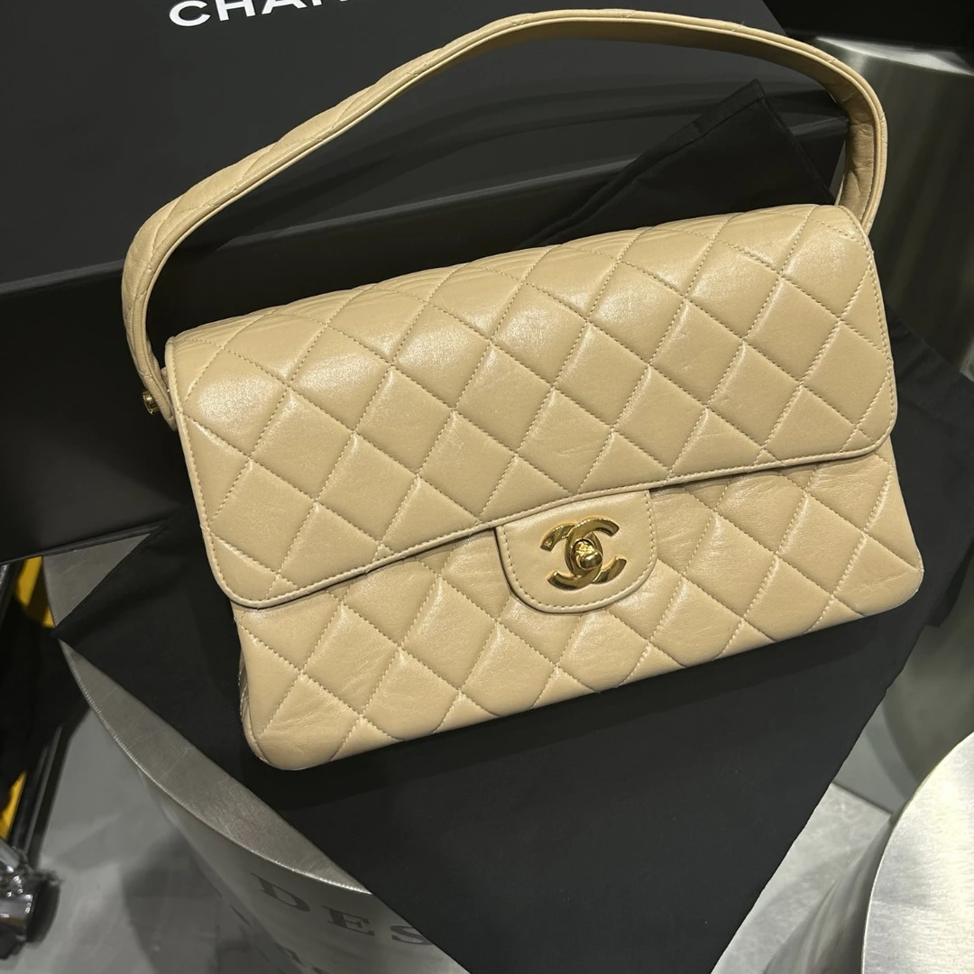 95新 Chanel/香奈儿 Chanel 杏色 双面 菱格纹 手提包