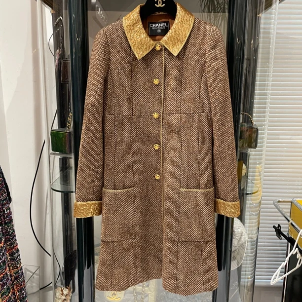 95新 Chanel/香奈儿 Vintage 鎏金翻领 琉璃彩扣两口袋外套38码