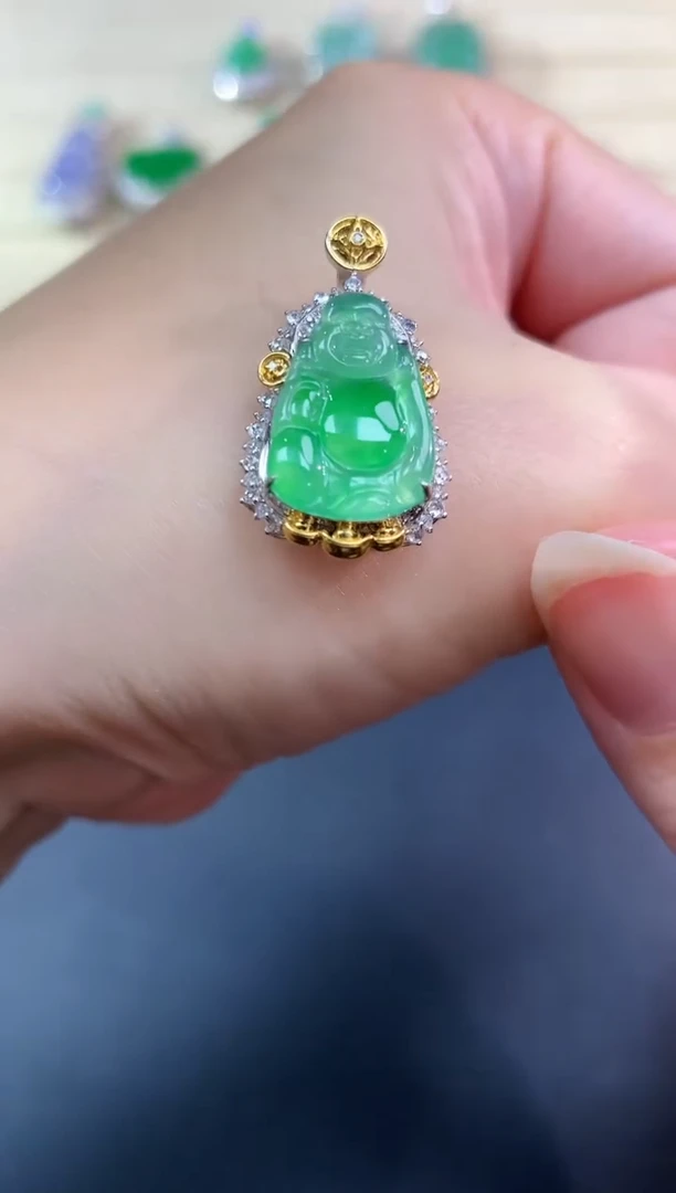 【闪购商品】翡翠吊坠(不含链)18K金镶嵌布袋佛|6500+0