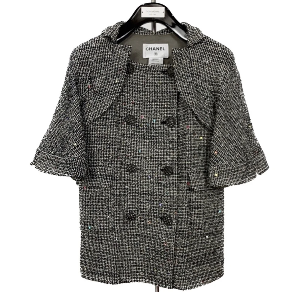 99新 Chanel/香奈儿 灰色羊毛混纺小香风外套000426