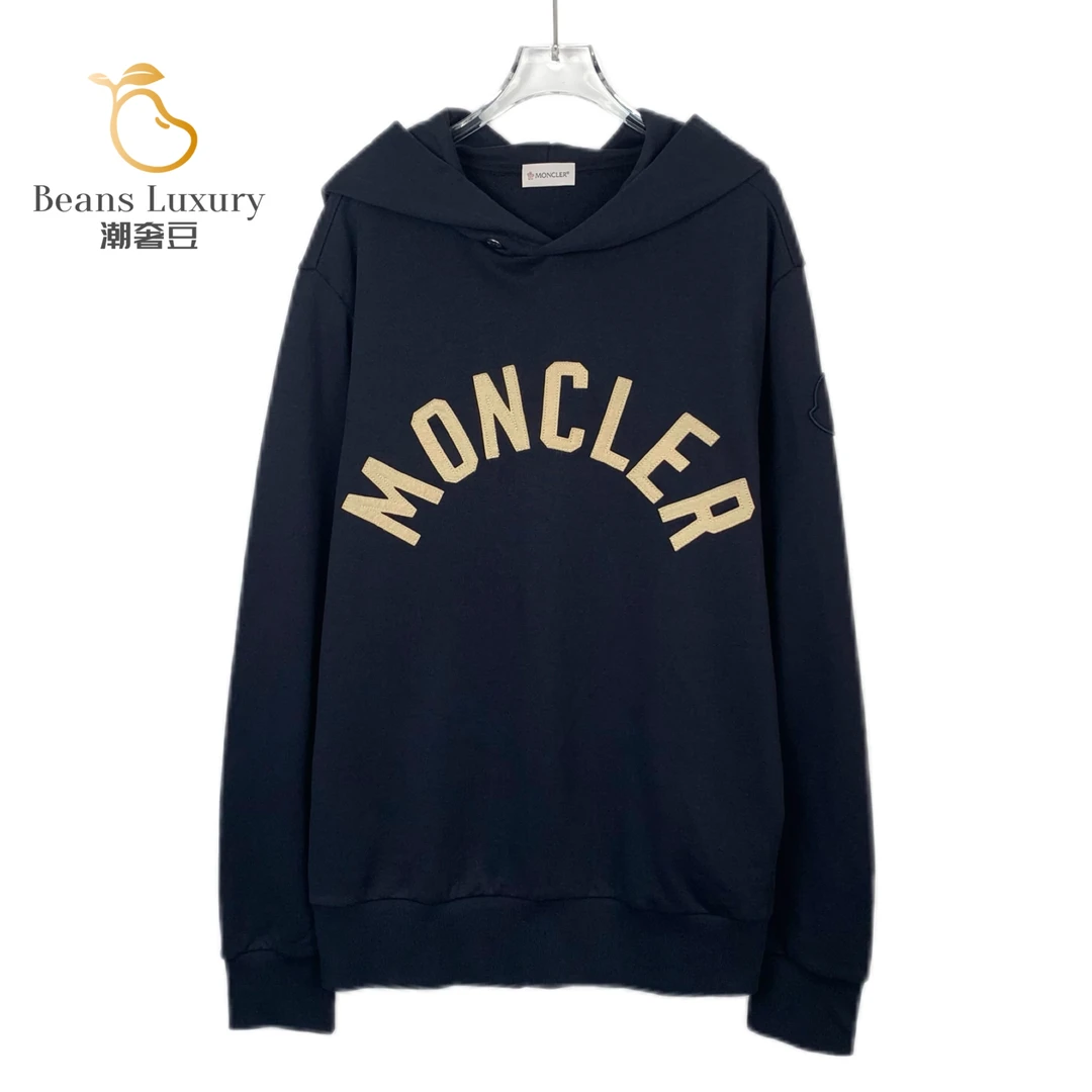 MONCLER全新/潮奢豆 严选/logo贴饰长袖卫衣/Q9639