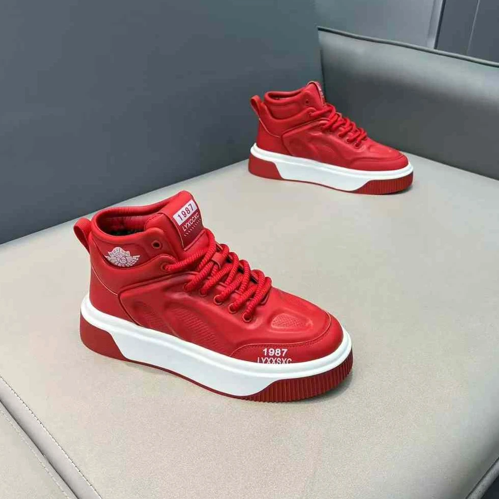 冬季新款高帮棉鞋时尚百搭休闲板鞋舒适男士加棉保暖运动休闲潮鞋