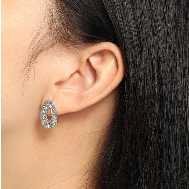 925银耳饰 抽象不规则捶打纹水滴耳钉欧美简约大气时尚百搭气质感