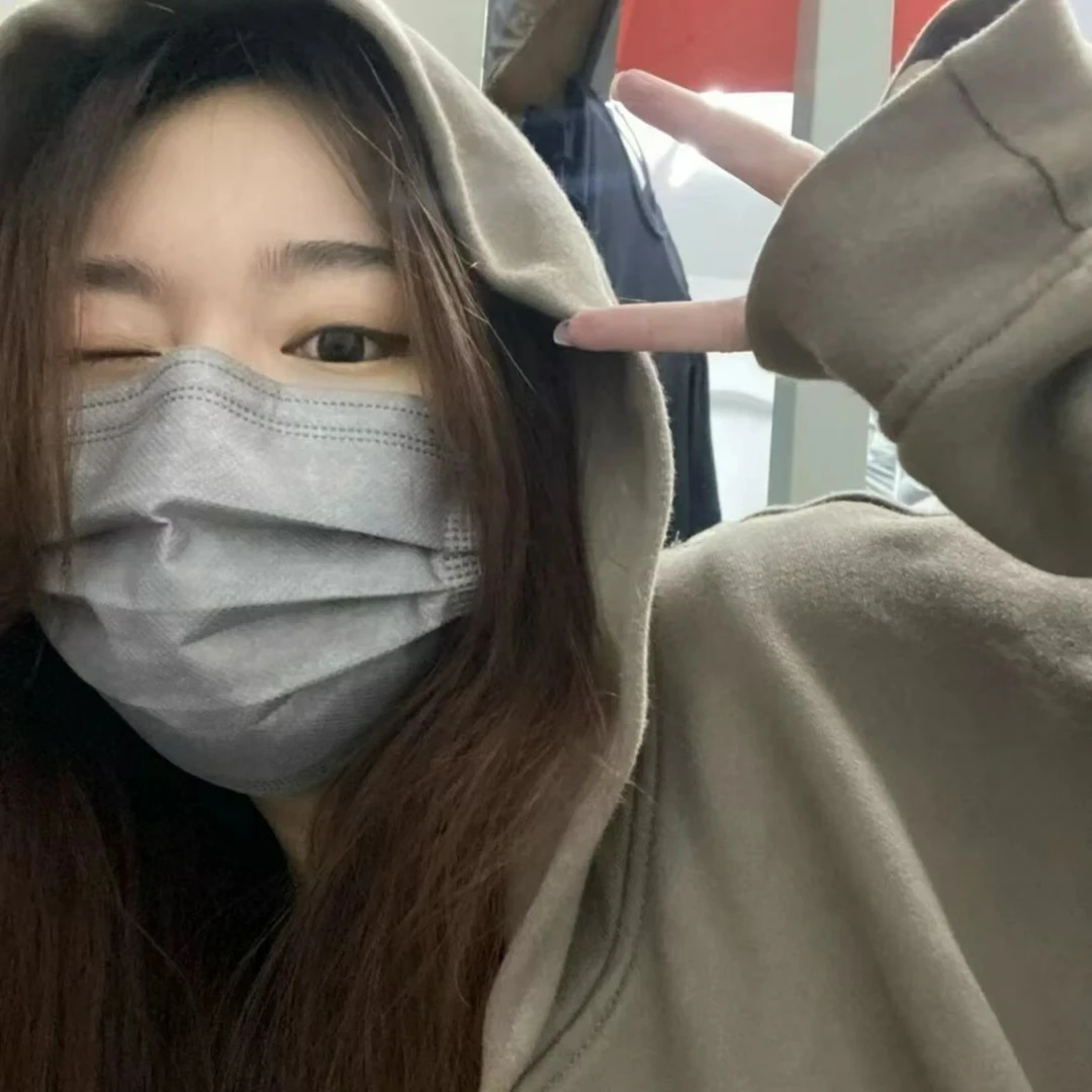 B莫兰迪色系口罩浅灰色纯色三层一次性独立包装简约ins风高颜值
