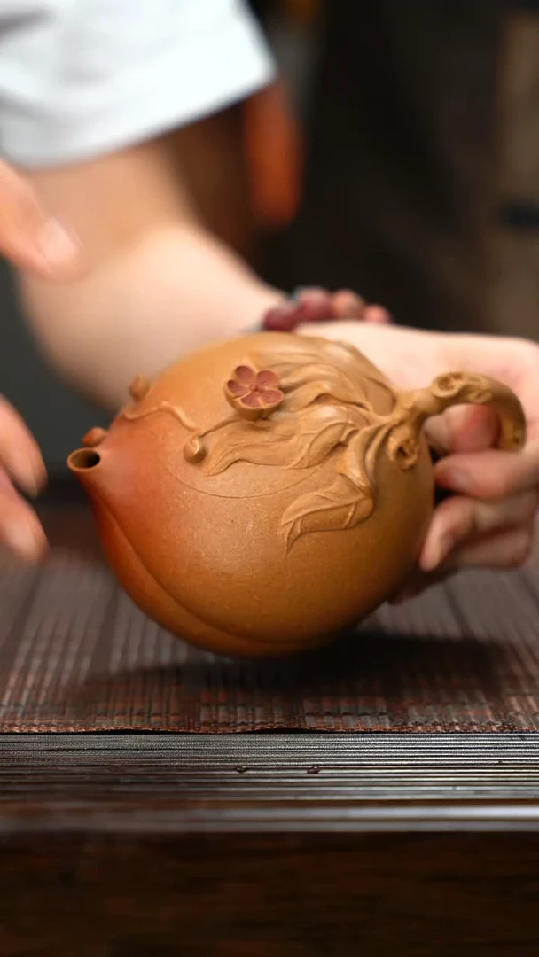 【闪购商品】紫砂茶壶寿桃紫砂