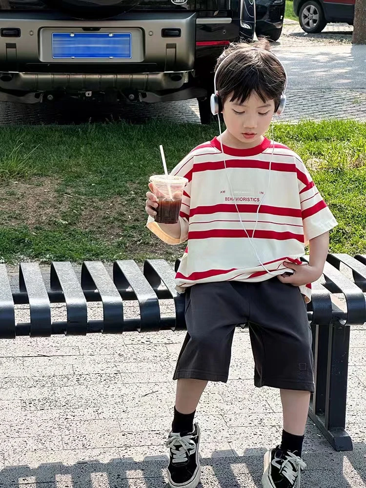 男童T恤夏季2025新款痞帅小男孩运动时髦条纹短袖儿童夏装