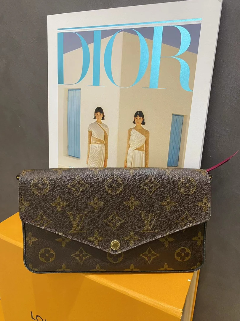99新 LouisVuitton/路易威登 老花经典三合一