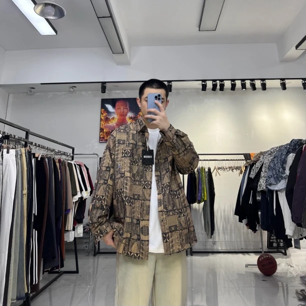 239春秋复古港风衬衫男女满印宽松休闲情侣衬衣外套