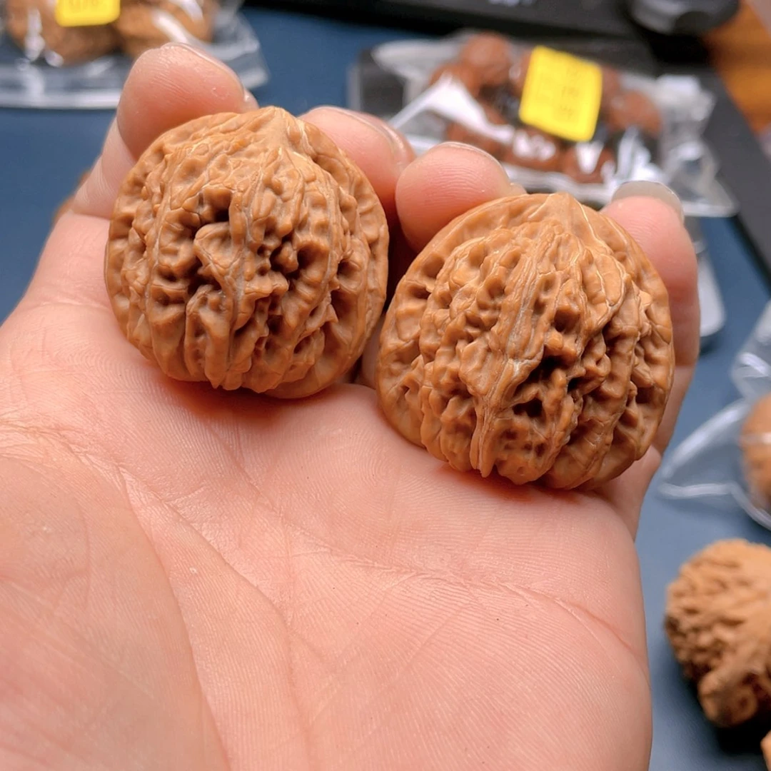 【闪购商品】文玩核桃吊坠小*档38四座楼