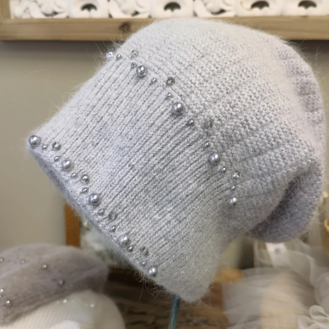 零点兰花序秋冬款安哥拉兔绒双排钉珠双层加厚保暖针织帽女堆堆帽