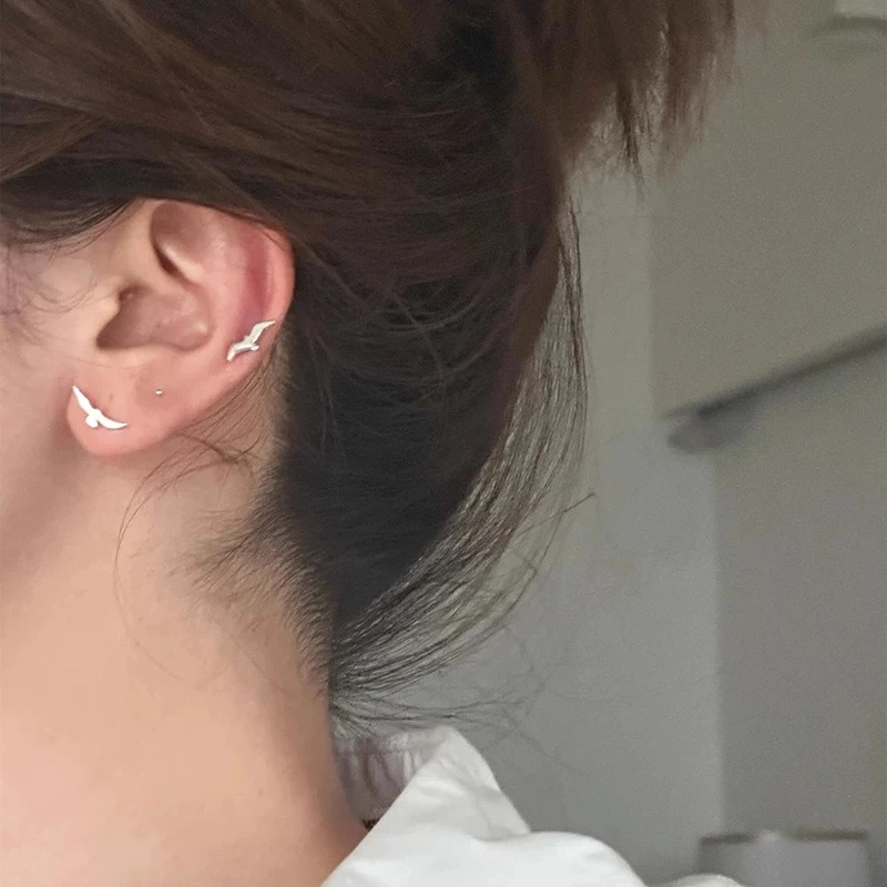 飞燕耳钉不对称设计感耳环28482