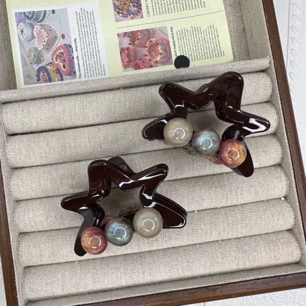 【卓菲】原创设计红色五角星醋酸刘海夹时尚可爱4437