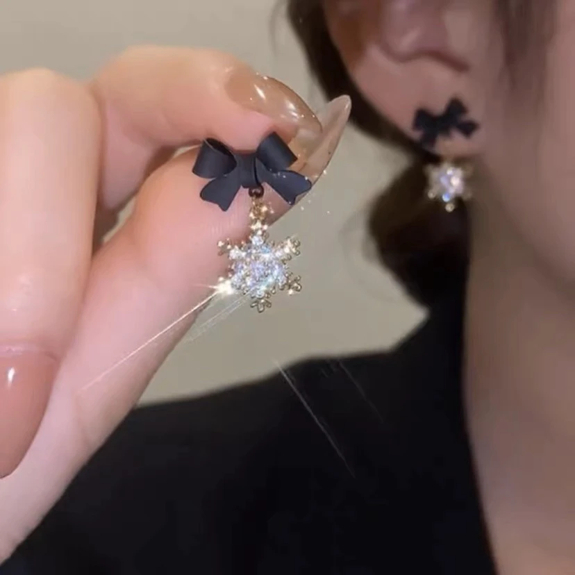 铜合金耳饰 8006「等你心动」简约小巧精致蝴蝶结可爱甜美耳钉女