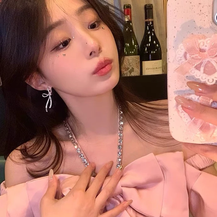 铜合金耳饰 1147蝴蝶结耳钉2024新款爆耳环流苏耳钉轻奢高级耳饰