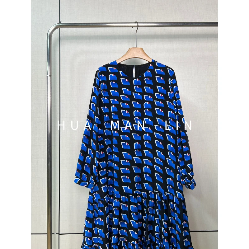 【花满林】圆领后一粒扣下摆娃娃款双绉真丝桑蚕丝连衣裙245547