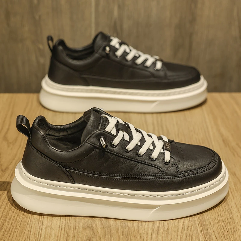 男鞋秋季新款休闲皮面运动鞋子男士时尚百搭学生潮流增高透气板鞋