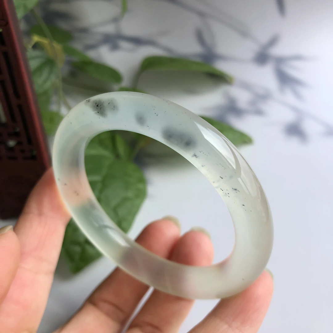 岫玉手镯 手饰品 女款高冰水透 圆条撒金水墨飘花002尺寸：53