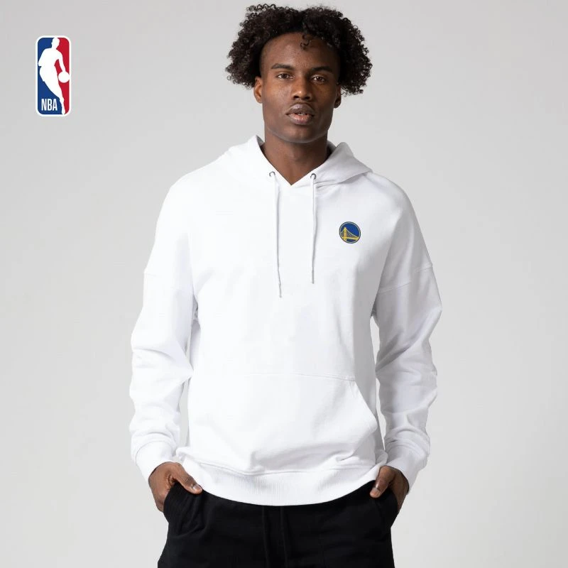 詹姆斯系列NBA官方勇士湖人队假日系列男子印花连帽休闲运动卫衣