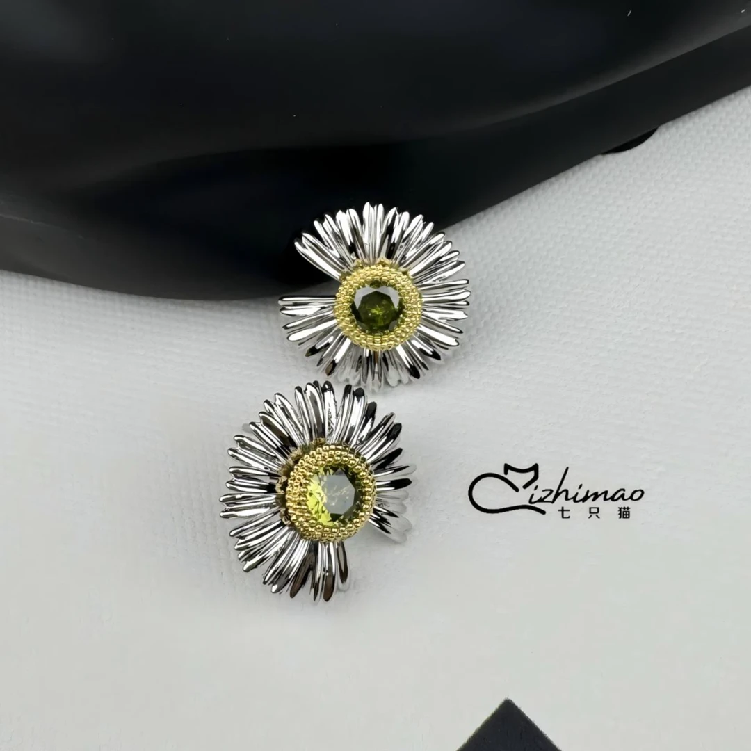 铜合金锆石耳饰 向日葵耳钉气质时尚小众