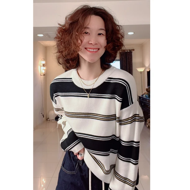 ＂琴键上衣＂秋冬新款经典黑白条纹休闲套头针织毛衣百搭宽松时尚