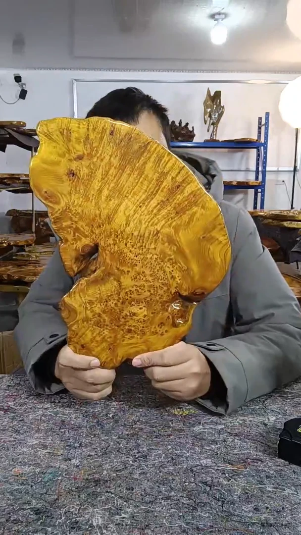 【闪购商品】香杉瘤1