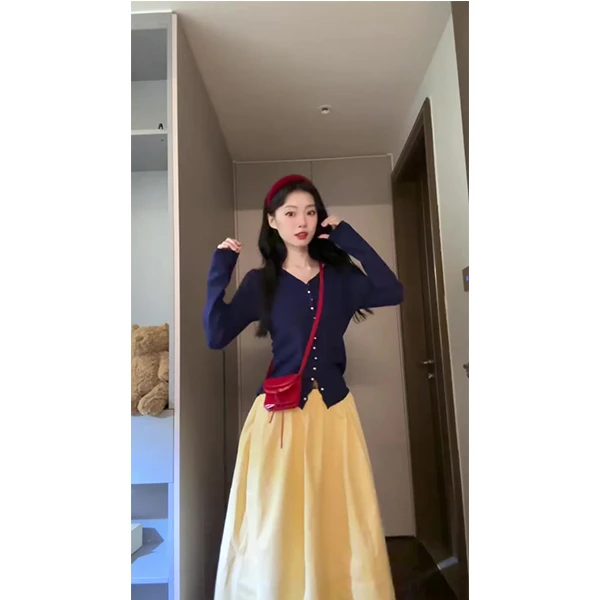 深秋初冬搭配一整套韩系穿搭盐系轻熟藏青色针织开衫裙子两件套装