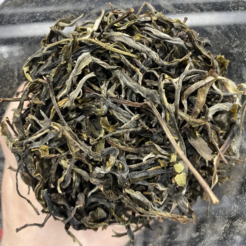 【通用链接】2024年弯弓 多依树 普洱茶 生茶  散茶 100g（头春）